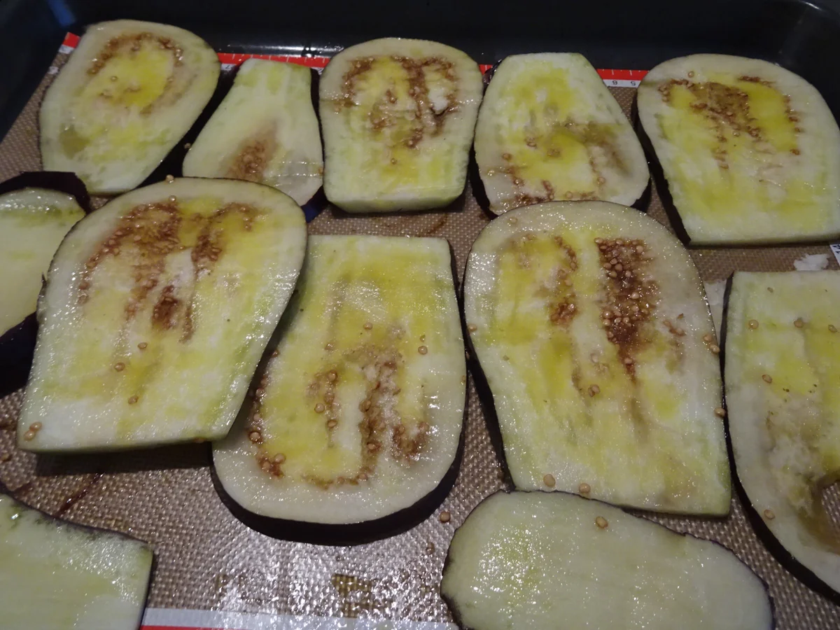 Rezept: Paprika-Röllchen in Öl und Auberginen-Scheiben gefüllt Bild Nr. 11080 Paprika-Röllchen in Öl und Auberginen-Scheiben gefüllt - Rezept - Bild Nr. 11080