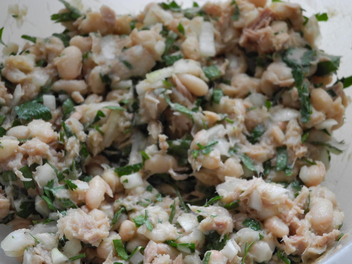 Portugiesischer Bohnensalat mit Thunfisch - Rezept - Bild Nr. 3