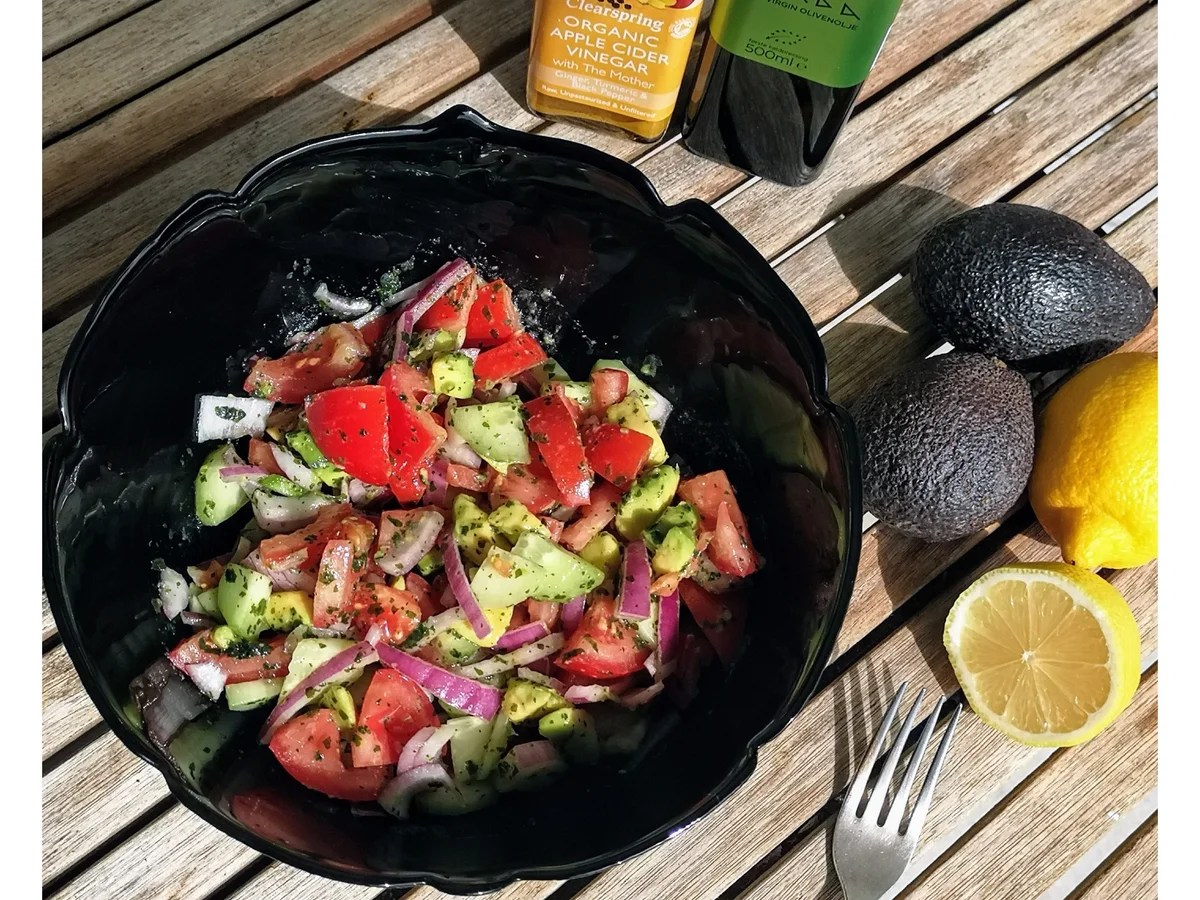 BiNe´ S TOMATEN AVOCADOSALAT - Rezept - Bild Nr. 5