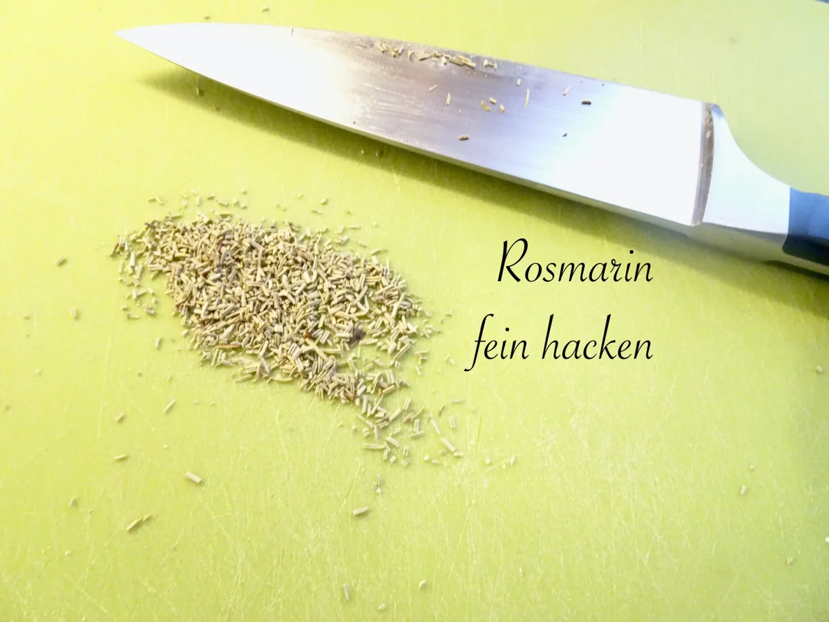 Rezept: Sable's mit Parmesan, Oliven und Rosmarin - Kulinarische Weltreise Bild Nr. 15019 Sable's mit Parmesan, Oliven und Rosmarin - Kulinarische Weltreise - Rezept - Bild Nr. 15019