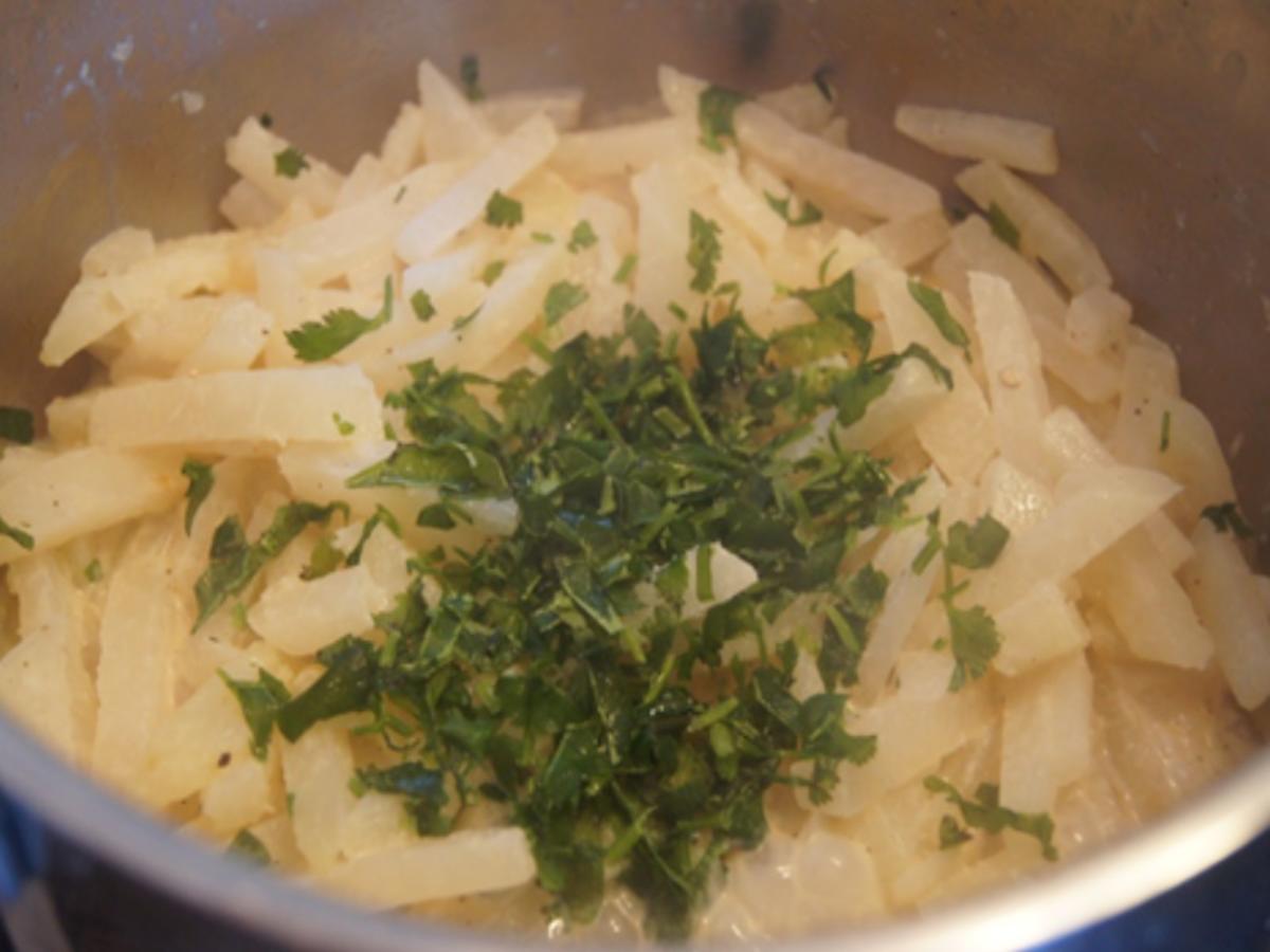 Schlemmerfilet mit herzhaften Kohlrabi-Gemüse und Möhren-Kartoffel-Stampf - Rezept - Bild Nr. 11094