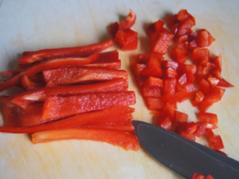 Rezept: Gefüllte, überbackene Spitzpaprika mit Spiegeleiern Bild Nr. 5 Gefüllte, überbackene Spitzpaprika mit Spiegeleiern - Rezept - Bild Nr. 5