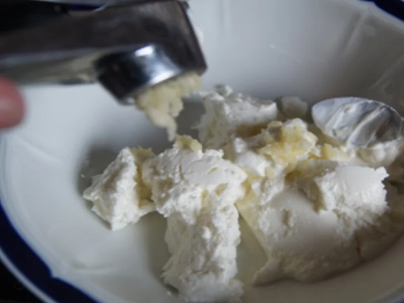 Rezept: Pellkartoffeln mit würzigem Quark und Schwarzwälder Schinken Bild Nr. 6 Pellkartoffeln mit würzigem Quark und Schwarzwälder Schinken - Rezept - Bild Nr. 6