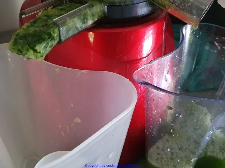 Rezept: Tomaten Bowle = Rezeptbau NR. 17 Bild Nr. 11079 Tomaten Bowle = Rezeptbau NR. 17 - Rezept - Bild Nr. 11079