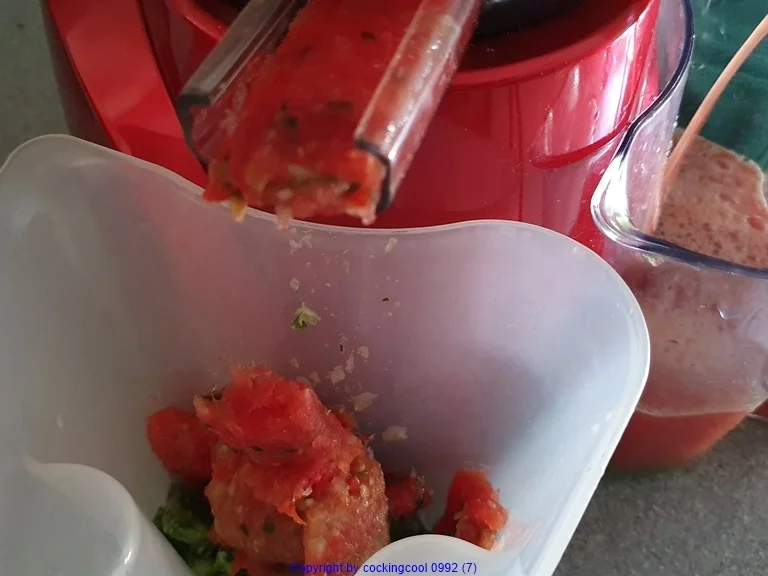 Rezept: Tomaten Bowle = Rezeptbau NR. 17 Bild Nr. 11085 Tomaten Bowle = Rezeptbau NR. 17 - Rezept - Bild Nr. 11085