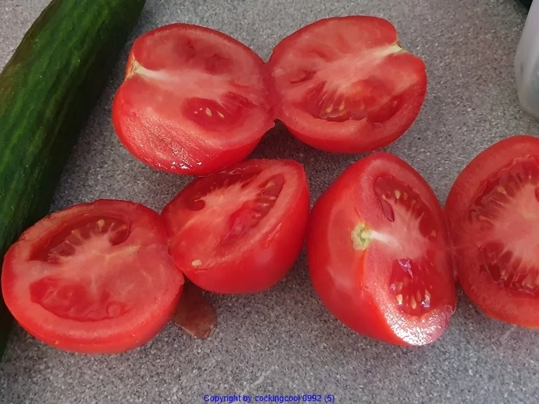 Rezept: Tomaten Bowle = Rezeptbau NR. 17 Bild Nr. 11085 Tomaten Bowle = Rezeptbau NR. 17 - Rezept - Bild Nr. 11085