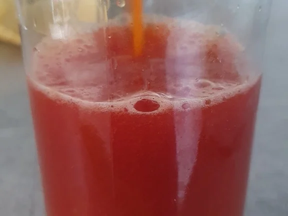 Rezept: Tomaten Bowle = Rezeptbau NR. 17 Bild Nr. 11093 Tomaten Bowle = Rezeptbau NR. 17 - Rezept - Bild Nr. 11093