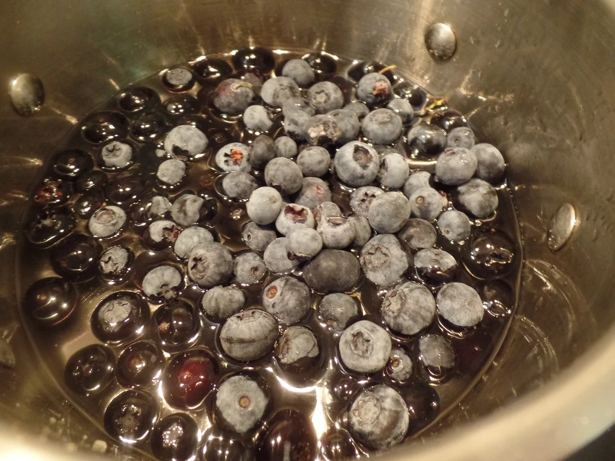 Rezept: Blaubeer-Vanille-Eis Bild Nr. 11082 Blaubeer-Vanille-Eis - Rezept - Bild Nr. 11082