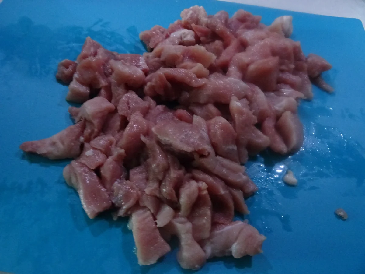 Rezept: Gyros in Metaxa-Soße mit Käse überbacken Bild Nr. 11102 Gyros in Metaxa-Soße mit Käse überbacken - Rezept - Bild Nr. 11102