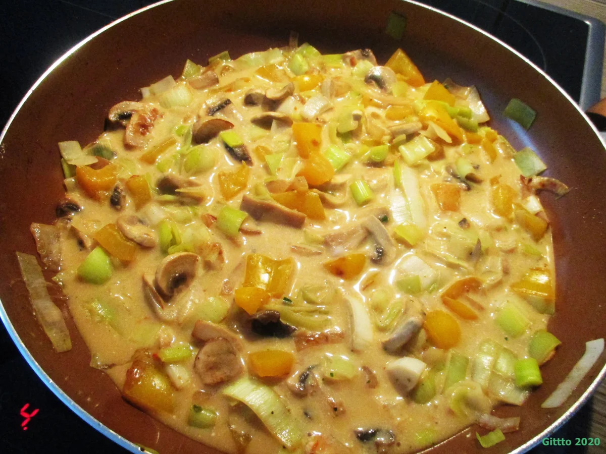 Bratwurst-Pfanne mit frischem Gemüse - Rezept - Bild Nr. 17