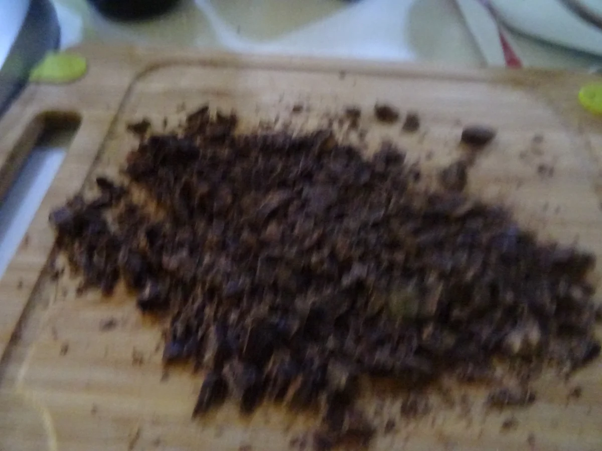 Sahne-Baiser-Eistorte mit Himbeeren - Rezept - Bild Nr. 5