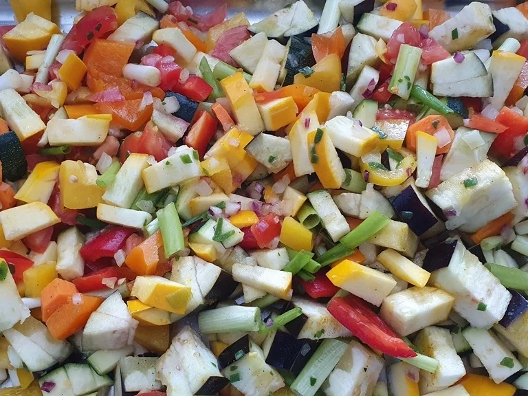 Schweinefilet mit sommerlichem Gemüsemix - Rezept - Bild Nr. 7