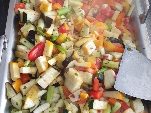 Schweinefilet mit sommerlichem Gemüsemix - Rezept - Bild Nr. 9