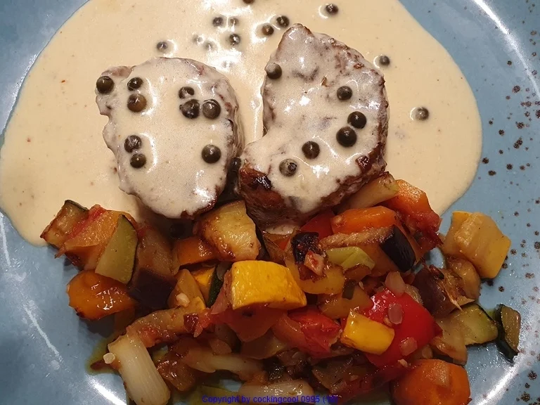 Schweinefilet mit sommerlichem Gemüsemix - Rezept - Bild Nr. 12