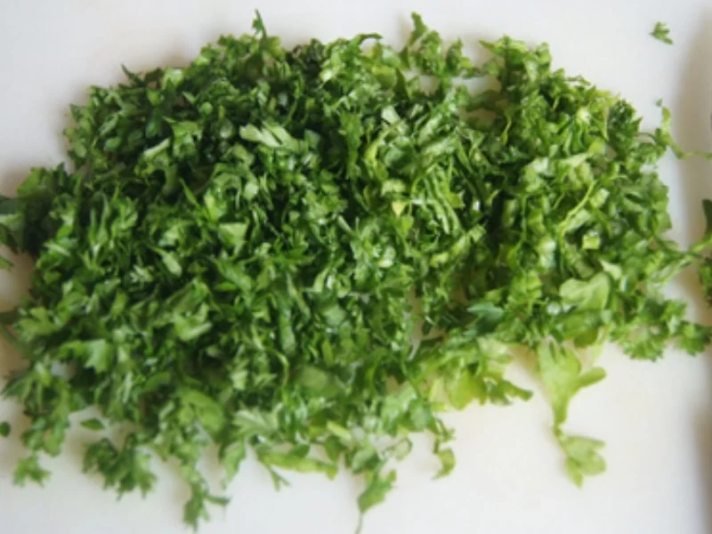 Schnitzel Toskana mit Buschbohnen und Petersilienkartoffeln - Rezept - Bild Nr. 17