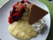 Rezept: Frucht-Grütze mit Eierlikör-Buttermilch-Creme Bild Nr. 2 Frucht-Grütze mit Eierlikör-Buttermilch-Creme - Rezept - Bild Nr. 2