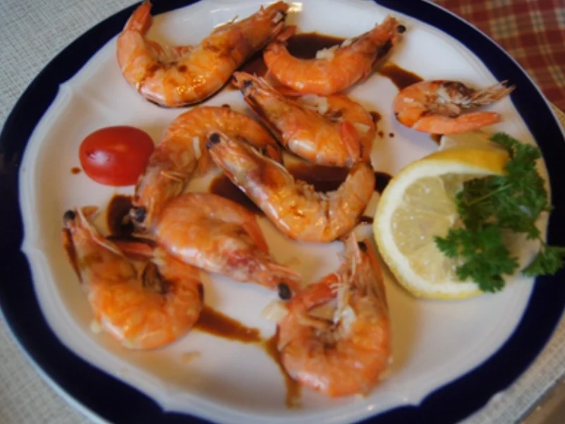 Rezept: Gedämpfte Garnelen mit Knoblauch Bild Nr. 10 Gedämpfte Garnelen mit Knoblauch - Rezept - Bild Nr. 10