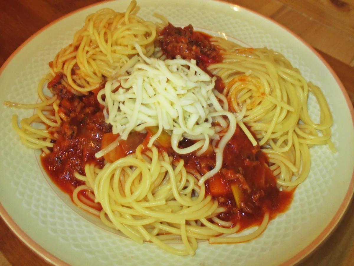 Rezept: Spaghetti Bolognese Bild Nr. 2 Spaghetti Bolognese - Rezept - Bild Nr. 2