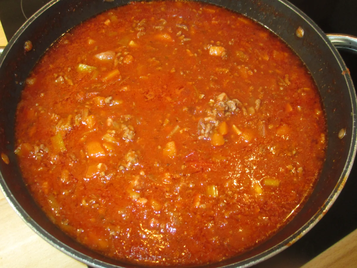 Rezept: Spaghetti Bolognese Bild Nr. 3 Spaghetti Bolognese - Rezept - Bild Nr. 3