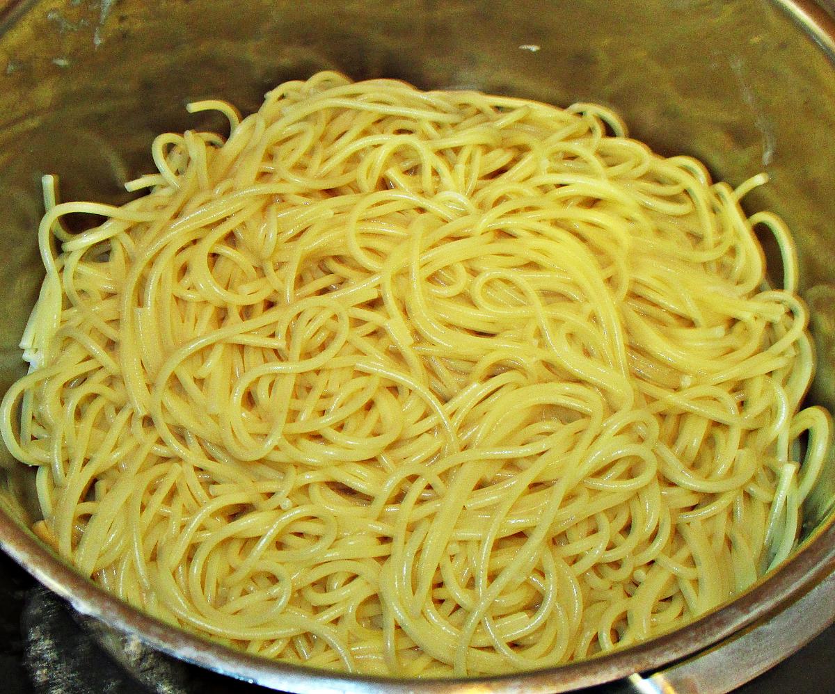 Spaghetti Bolognese - Rezept - Bild Nr. 8