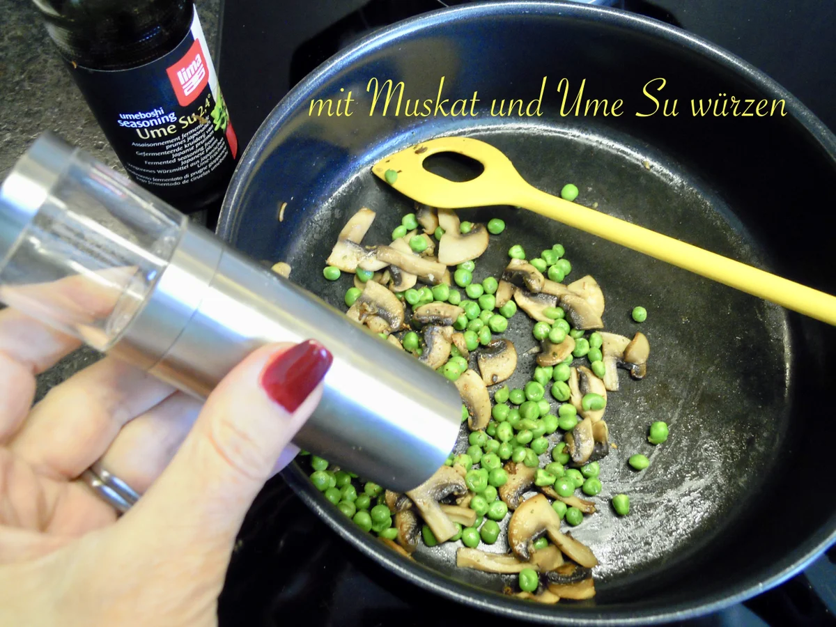 Rezept: Schonkost - "Hirsotto" mit Pilzen und Erbsen Bild Nr. 10 Schonkost - "Hirsotto" mit Pilzen und Erbsen - Rezept - Bild Nr. 10