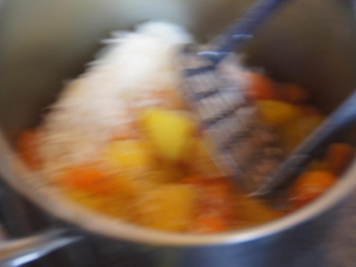 Fischfilet Bordelaise mit chinesischen Gurkensalat und Möhren-Kartoffel-Stampf - Rezept - Bild Nr. 15
