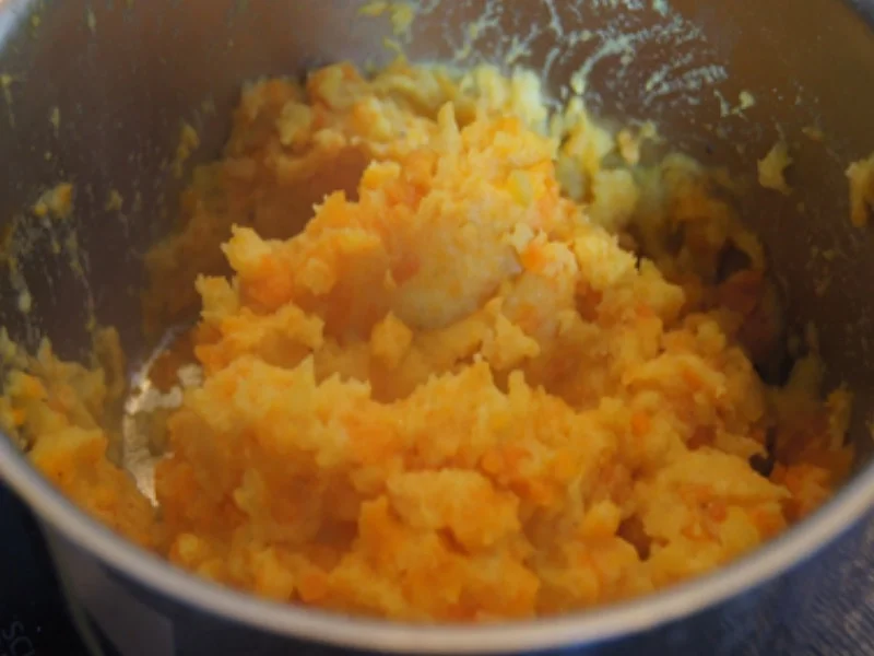 Fischfilet Bordelaise mit chinesischen Gurkensalat und Möhren-Kartoffel-Stampf - Rezept - Bild Nr. 17