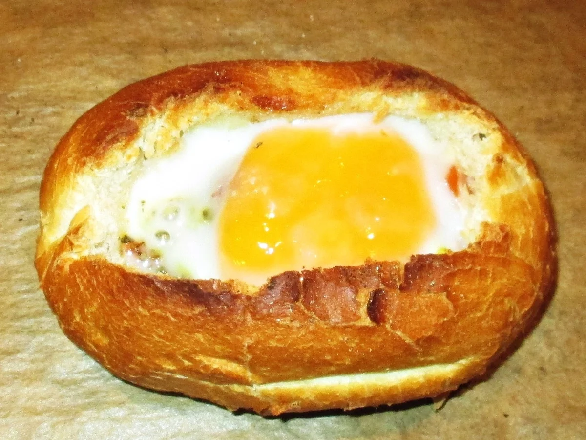 Gefülltes Brötchen - Rezept - Bild Nr. 3