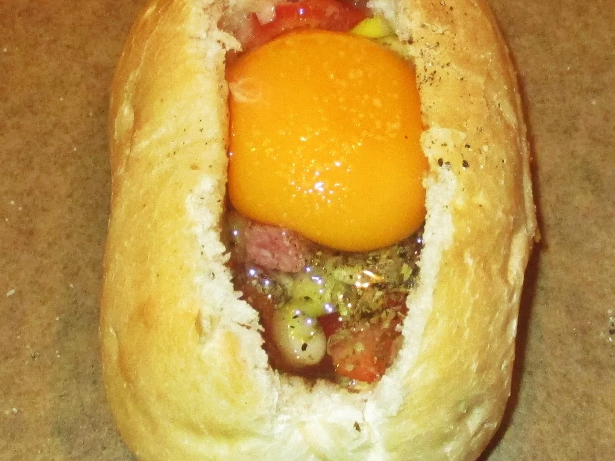 Gefülltes Brötchen - Rezept - Bild Nr. 4