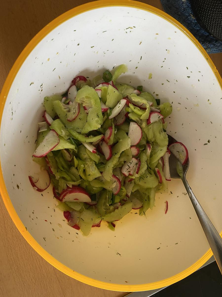 Gurken-Radieschen-Salat - Rezept - Bild Nr. 2