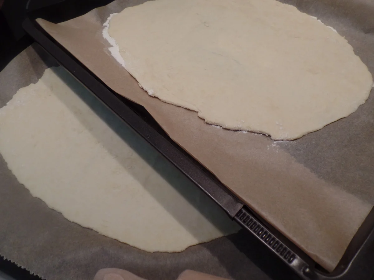 Flammkuchen mit Ziegenkäse und Agavensirup - Rezept - Bild Nr. 11152