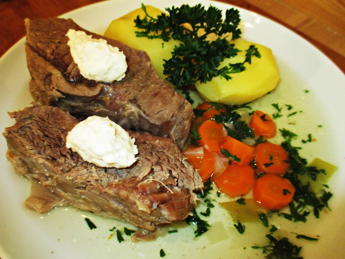 Tafelspitz mit Bouillon-Kartoffeln - Rezept - Bild Nr. 2