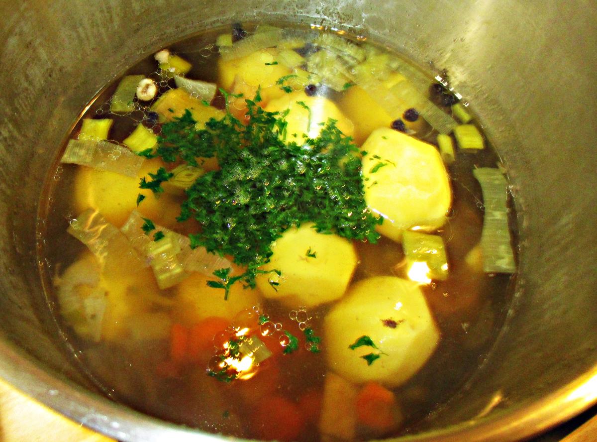 Tafelspitz mit Bouillon-Kartoffeln - Rezept - Bild Nr. 3