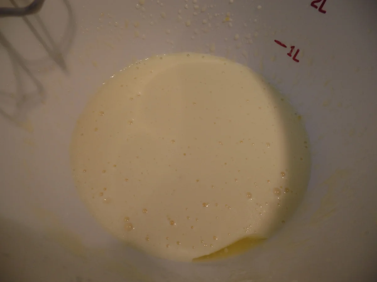 Kokos -Aprikosen -Muffins mit Raffaelo und weißer Schokolade on Topp - Rezept - Bild Nr. 11167