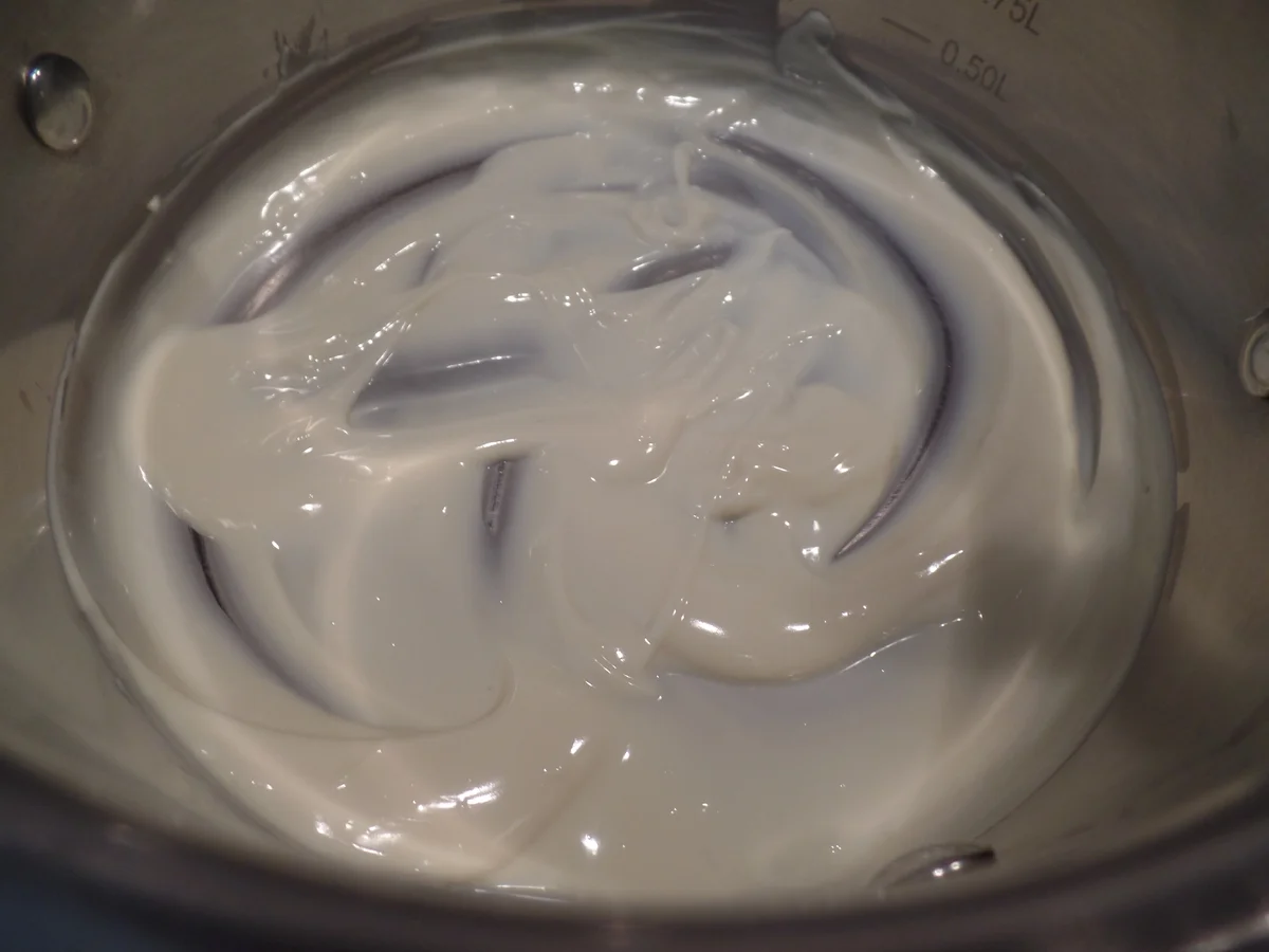 Kokos -Aprikosen -Muffins mit Raffaelo und weißer Schokolade on Topp - Rezept - Bild Nr. 11174