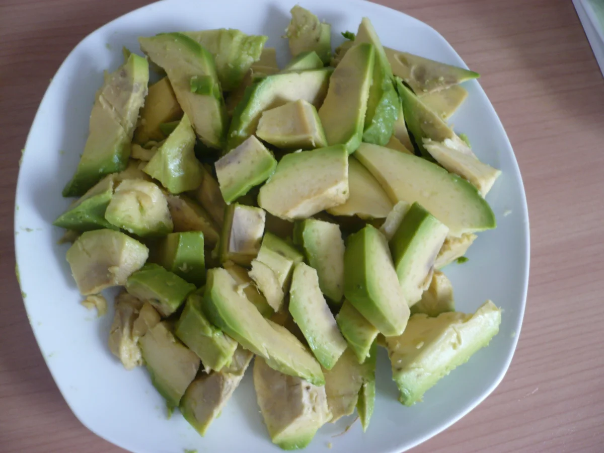 Salat aus Rote-Bete-Spaghetti, Avocado und Ziegenkäse - Rezept - Bild Nr. 10