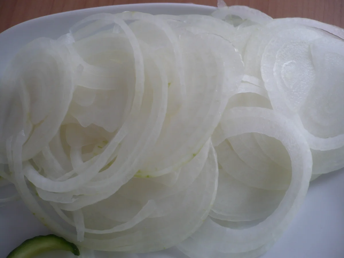 Salat aus Rote-Bete-Spaghetti, Avocado und Ziegenkäse - Rezept - Bild Nr. 15