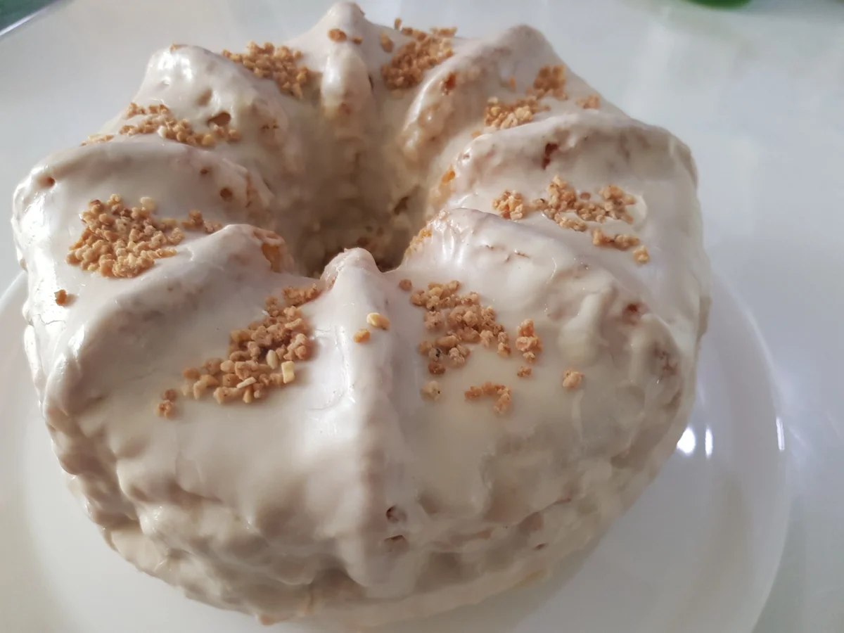 Amaretto-Guglhupf - Rezept - Bild Nr. 2