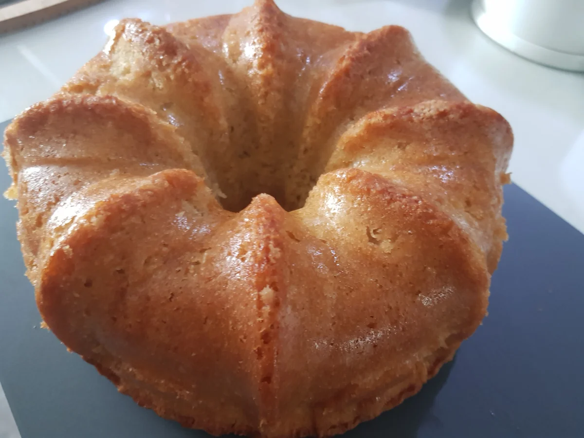 Amaretto-Guglhupf - Rezept - Bild Nr. 3