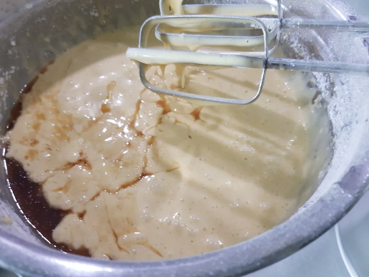 Amaretto-Guglhupf - Rezept - Bild Nr. 4