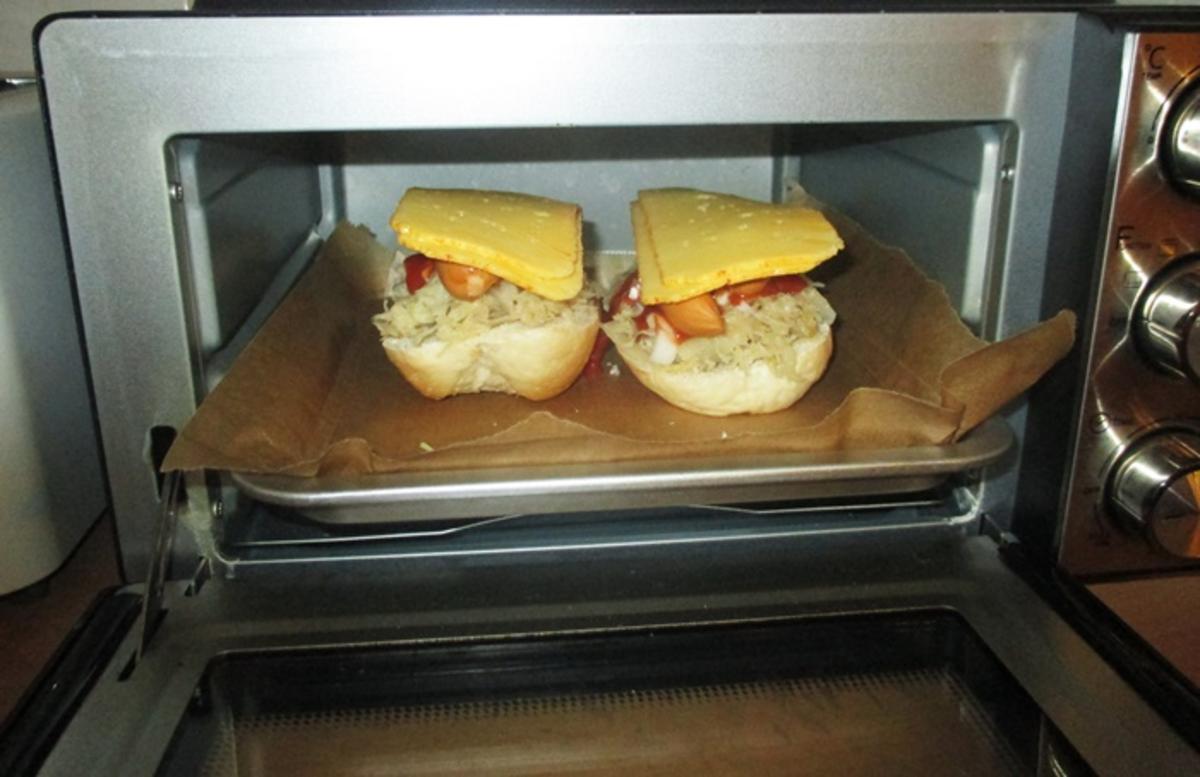 Eine Art Hot Dog- Resteverwertung mit Sauerkraut-Kochbar Challenge 9.0 (September 2020) - Rezept - Bild Nr. 6