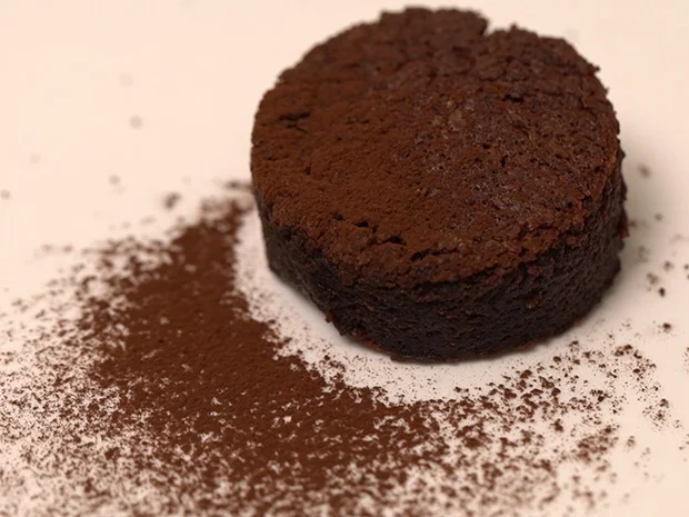 Rezept: Schokoladentarte mit Himbeersorbet und kleiner Überraschung Bild Nr. 2 Schokoladentarte mit Himbeersorbet und kleiner Überraschung - Rezept - Bild Nr. 2