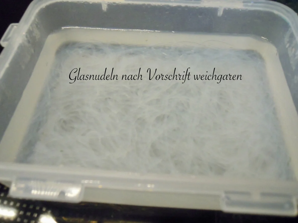 Rezept: "Cross over" Restepfanne - Europe meets Asia - Kochbar Challenge 9.0 - 2020 Bild Nr. 3 "Cross over" Restepfanne - Europe meets Asia - Kochbar Challenge 9.0 - 2020 - Rezept - Bild Nr. 3