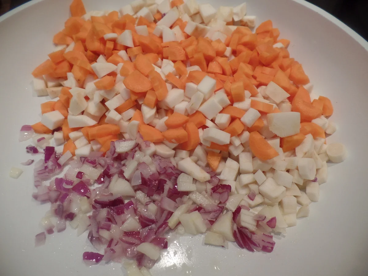 Gemüse-Hackfleisch -Pfanne - Rezept - Bild Nr. 11184