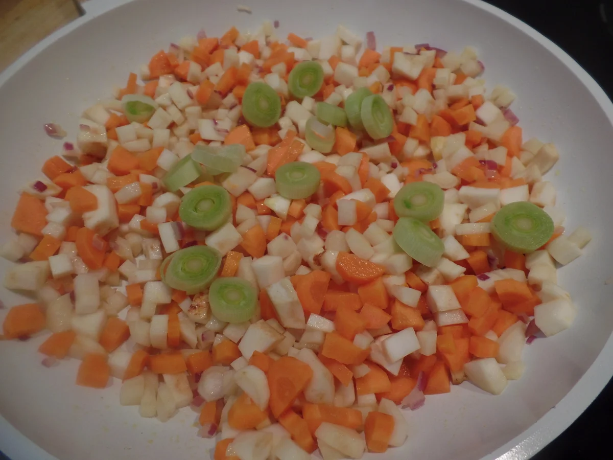 Gemüse-Hackfleisch -Pfanne - Rezept - Bild Nr. 11185