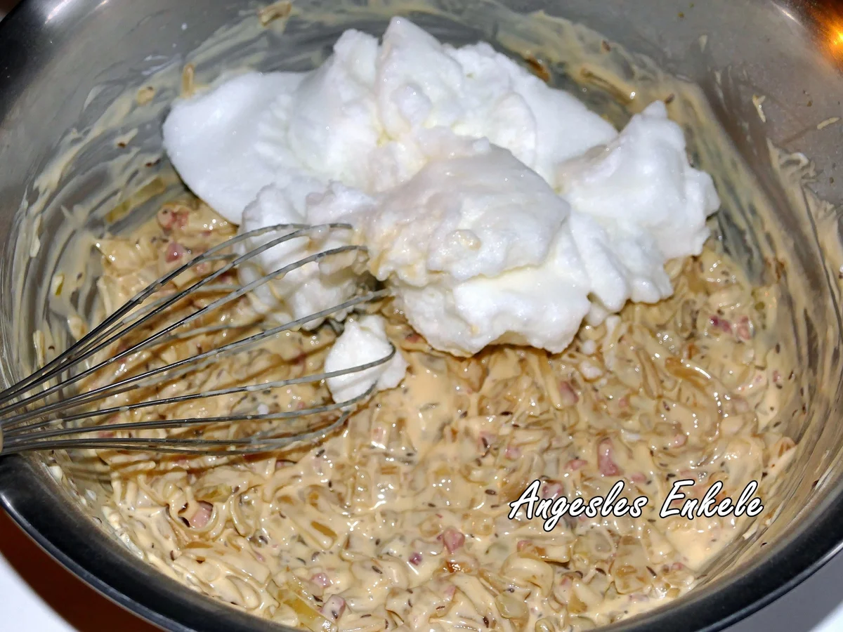 Rezept: Zwiebelkuchen Bild Nr. 6 Zwiebelkuchen - Rezept - Bild Nr. 6