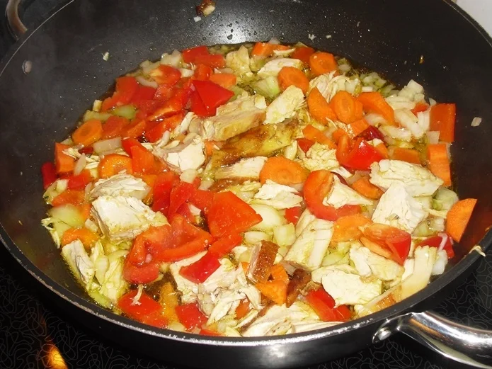 Rezept: Scharfe Hähnchen-Reispfanne-Kochbar Challenge 9.0 Bild Nr. 5 Scharfe Hähnchen-Reispfanne-Kochbar Challenge 9.0 - Rezept - Bild Nr. 5