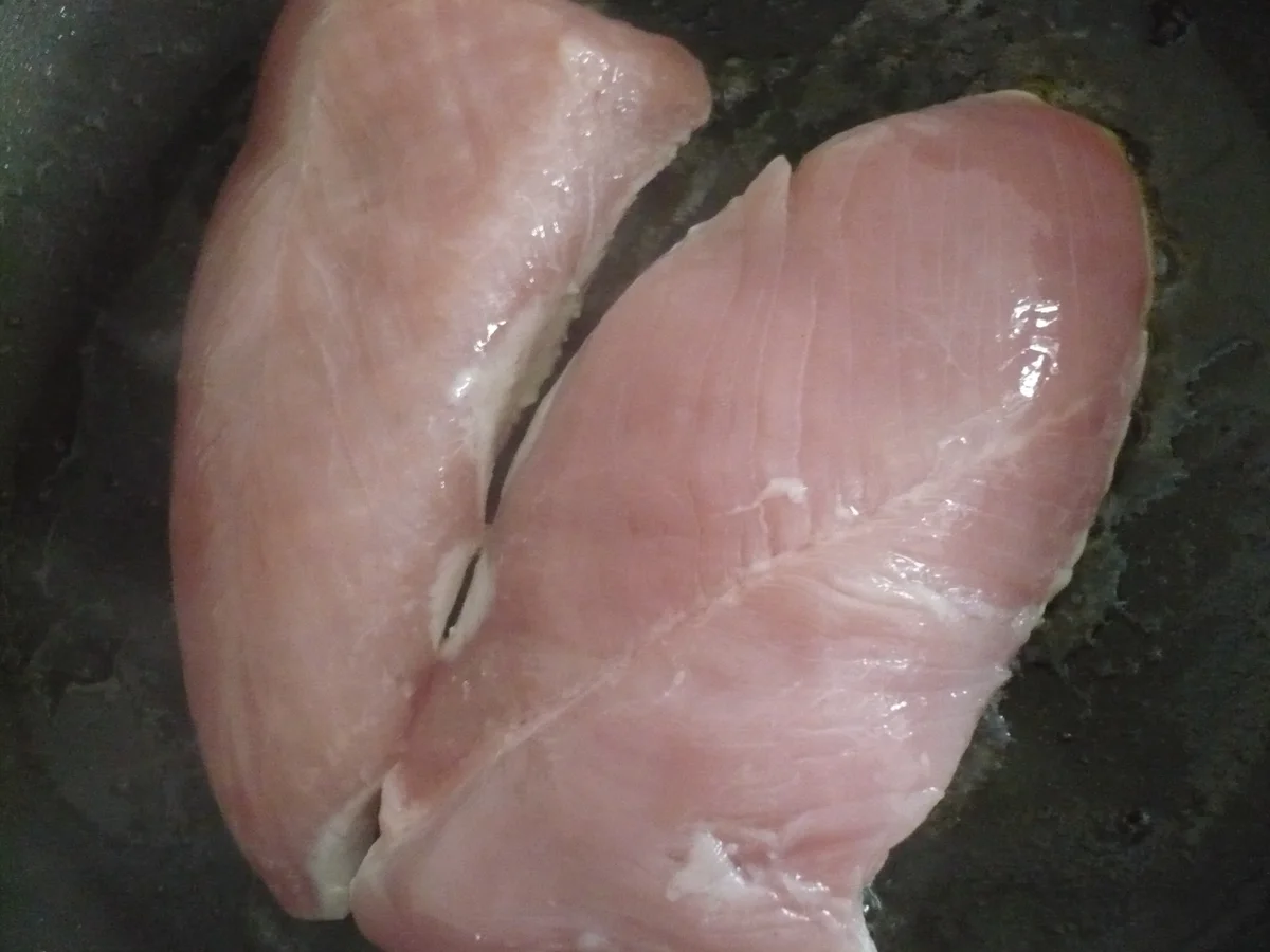 Putenfilet in Tomaten - Frischkäse- Soße - Rezept - Bild Nr. 4