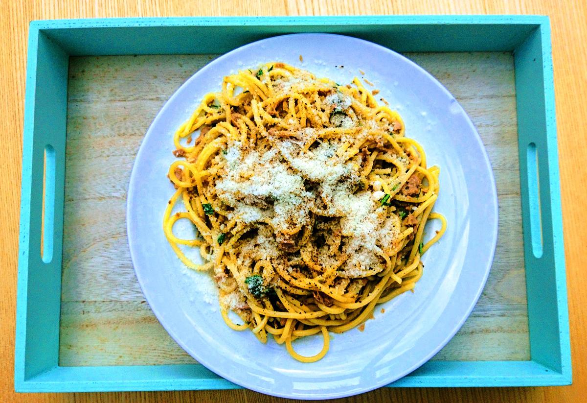 Spaghetti mit Thunfisch-Zitonensauce - Spaghetti tonno e limone - Rezept - Bild Nr. 2