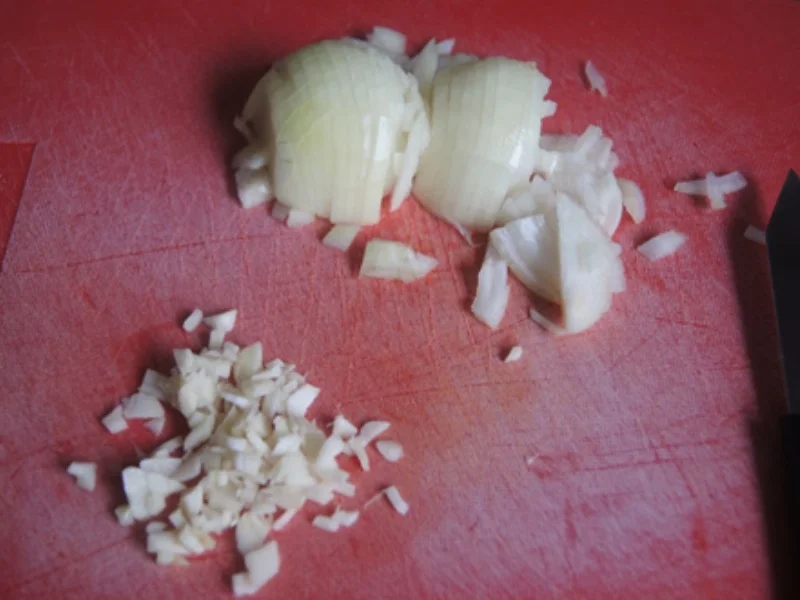 Rezept: Würziger Rahmspinat mit Kartoffeln und Spiegeleiern Bild Nr. 4 Würziger Rahmspinat mit Kartoffeln und Spiegeleiern - Rezept - Bild Nr. 4